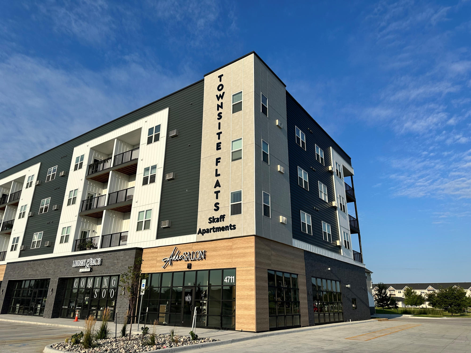 Townsite Flats – photo 1