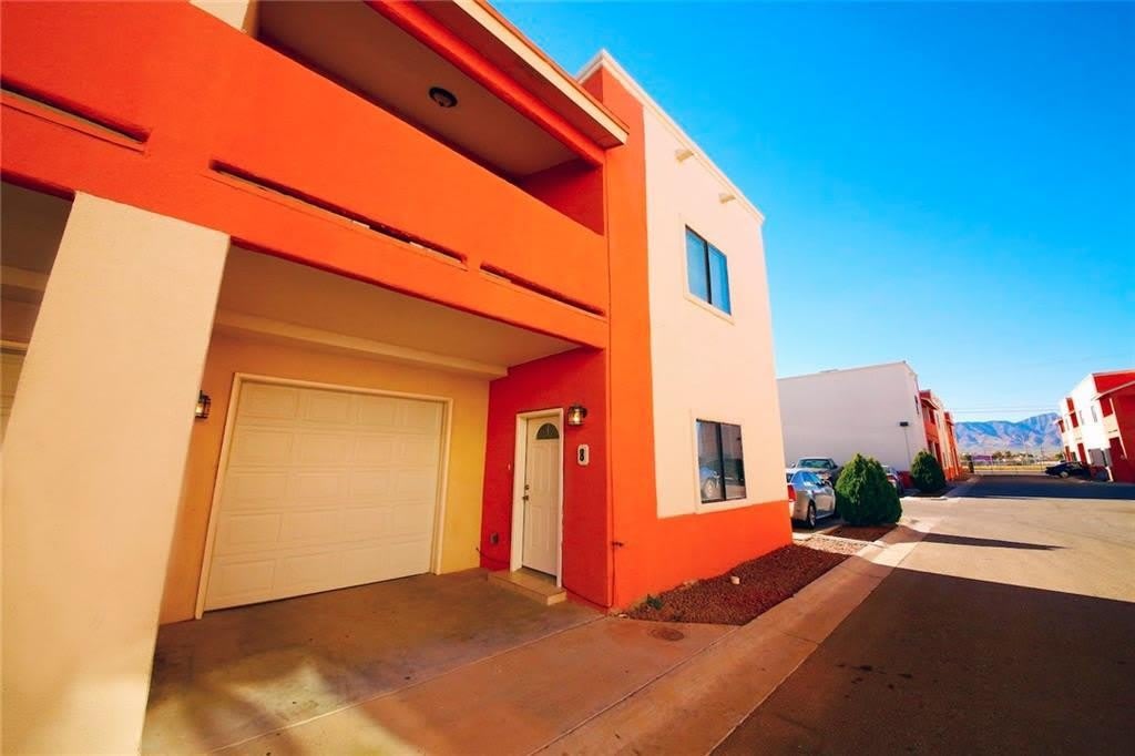 10132 Dyer Street – photo 1