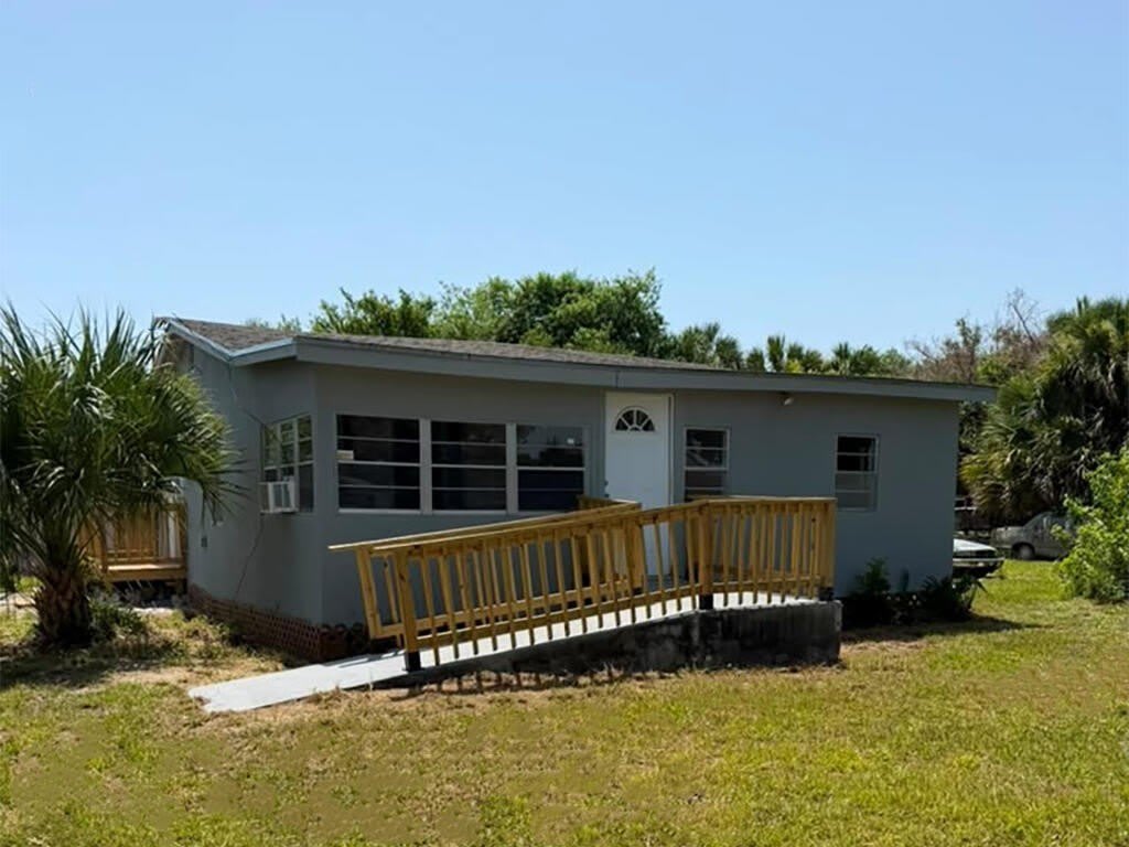 4250 29th Avenue – photo 1 of 9