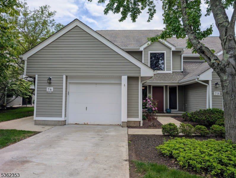 76 Stryker Ct – photo 1