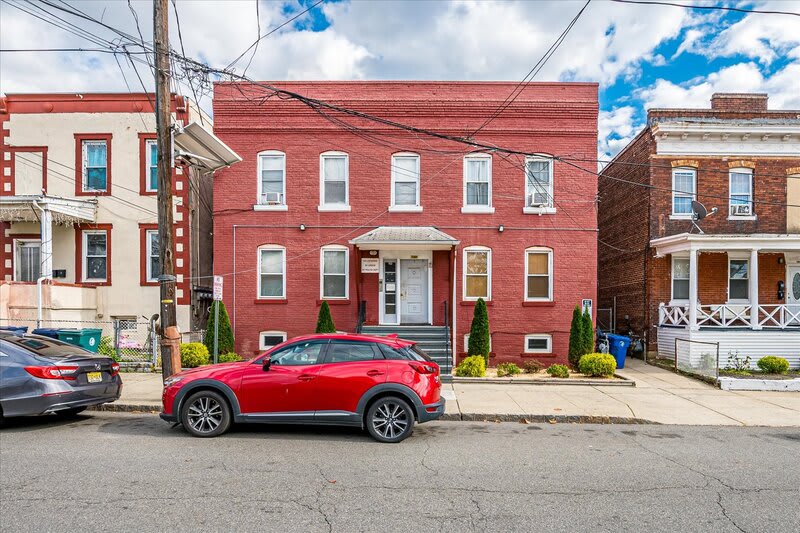 200 Grant Street – photo 1 of 2