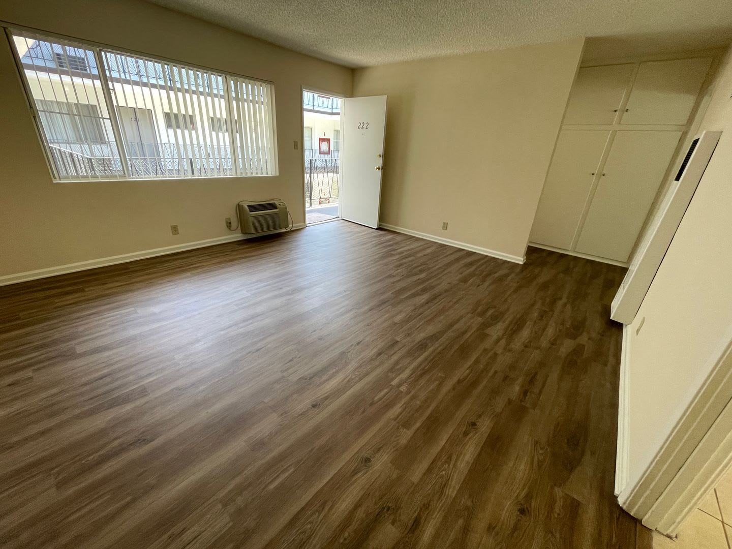 365 W. Doran st Glendale CA – photo 1