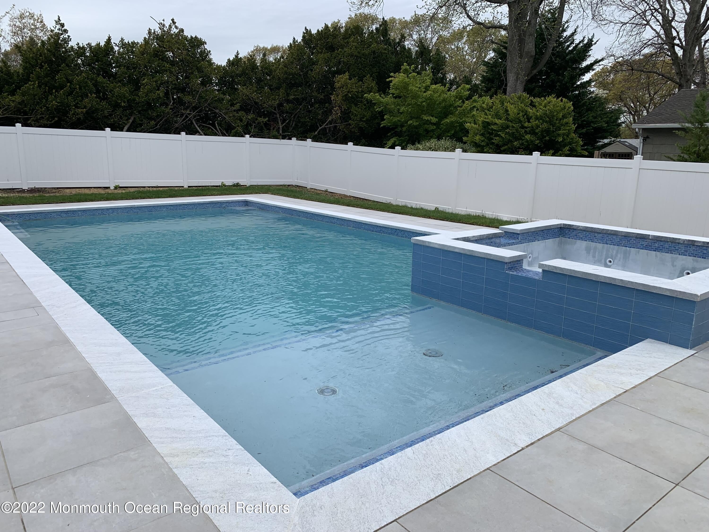 46 Heath Avenue – photo 1