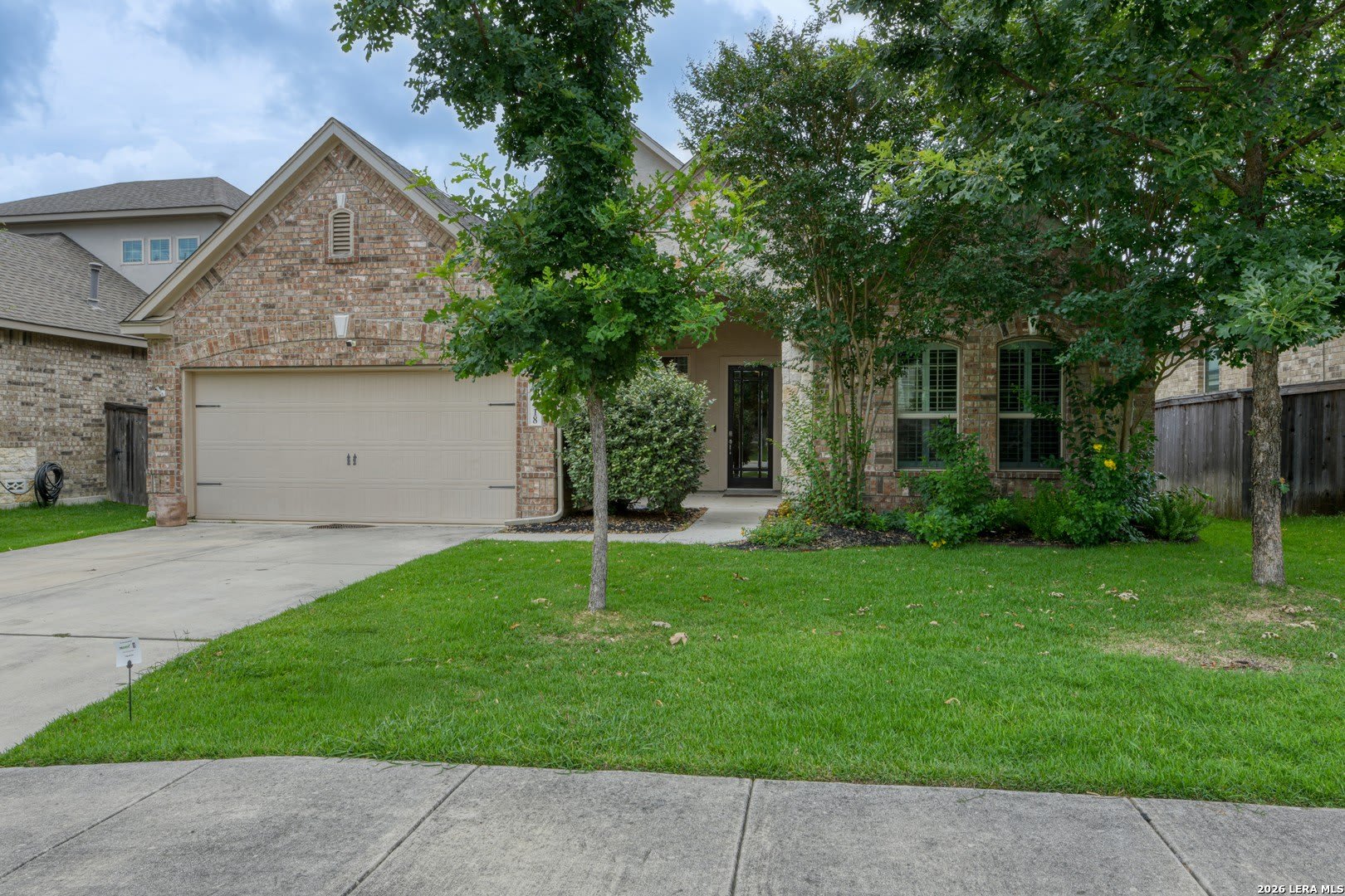 29118 Tusculum – photo 1 of 39