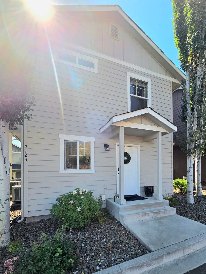 Two Bedroom Home in The Cottages at Saddlerock Neighborhood! – photo 1