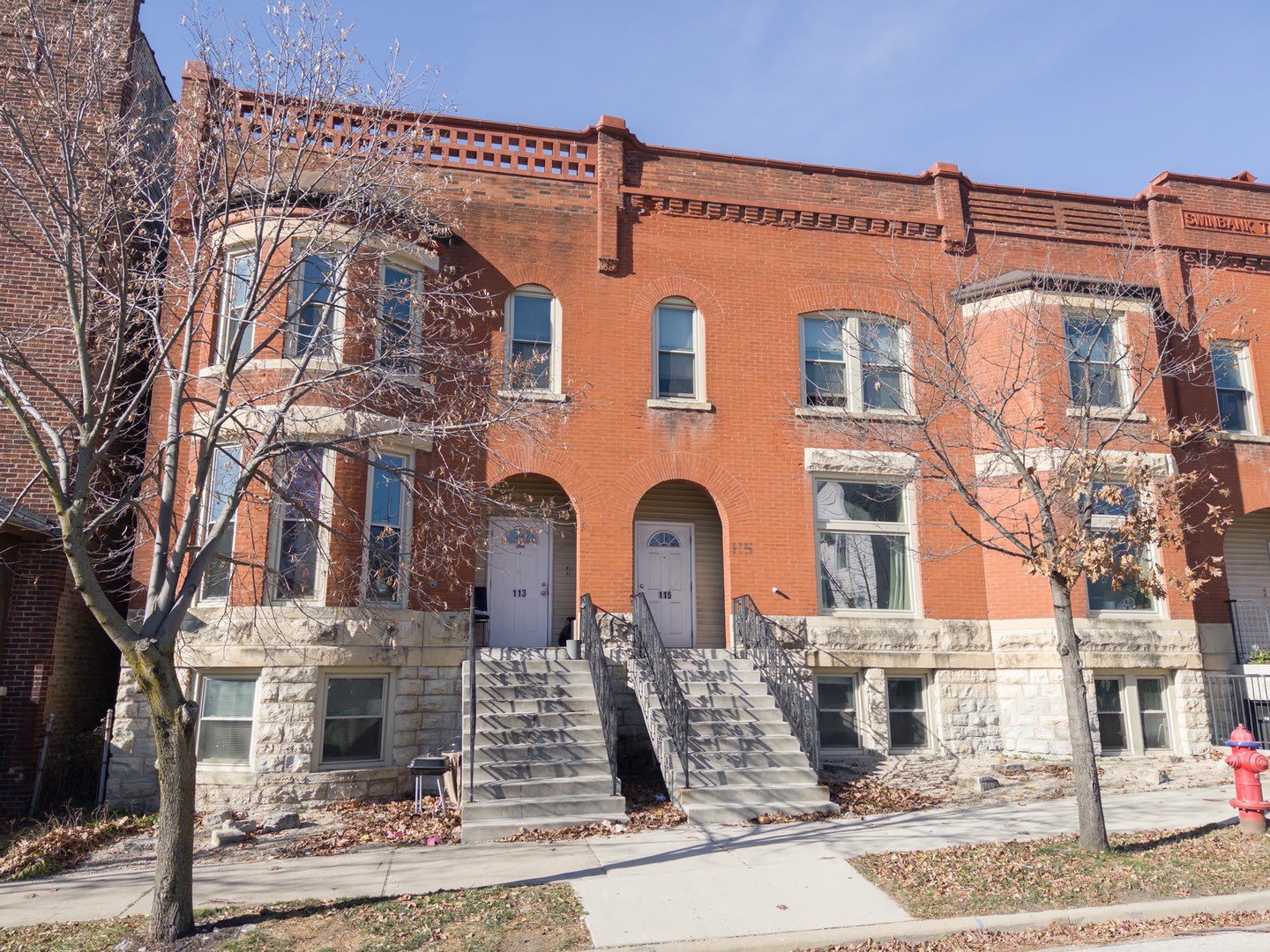113 N Hickory Street – photo 1 of 10