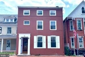 302 DECATUR Street – photo 1 of 12