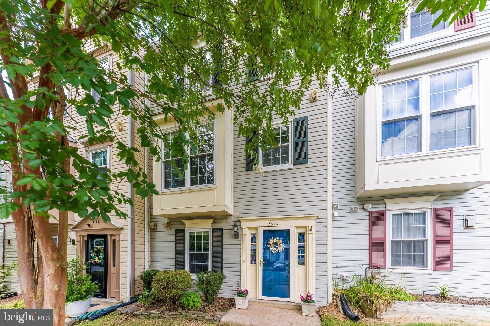 13915 Gunners Place – photo 1 of 270