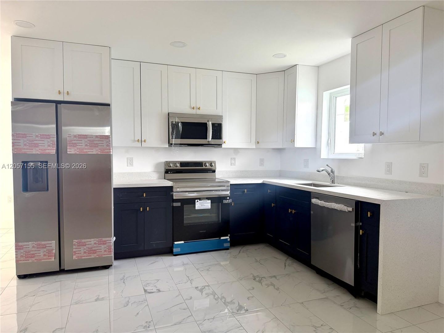 1629 NW 40th Street 1, Miami, FL 33142 – photo 1