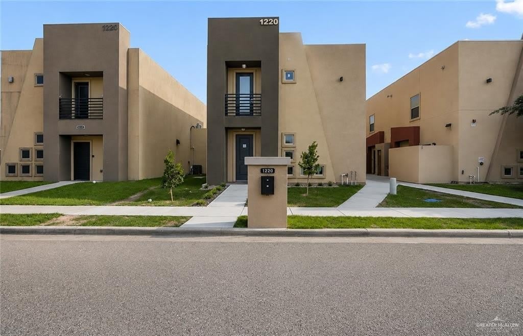 1220 Camellia Avenue – photo 1