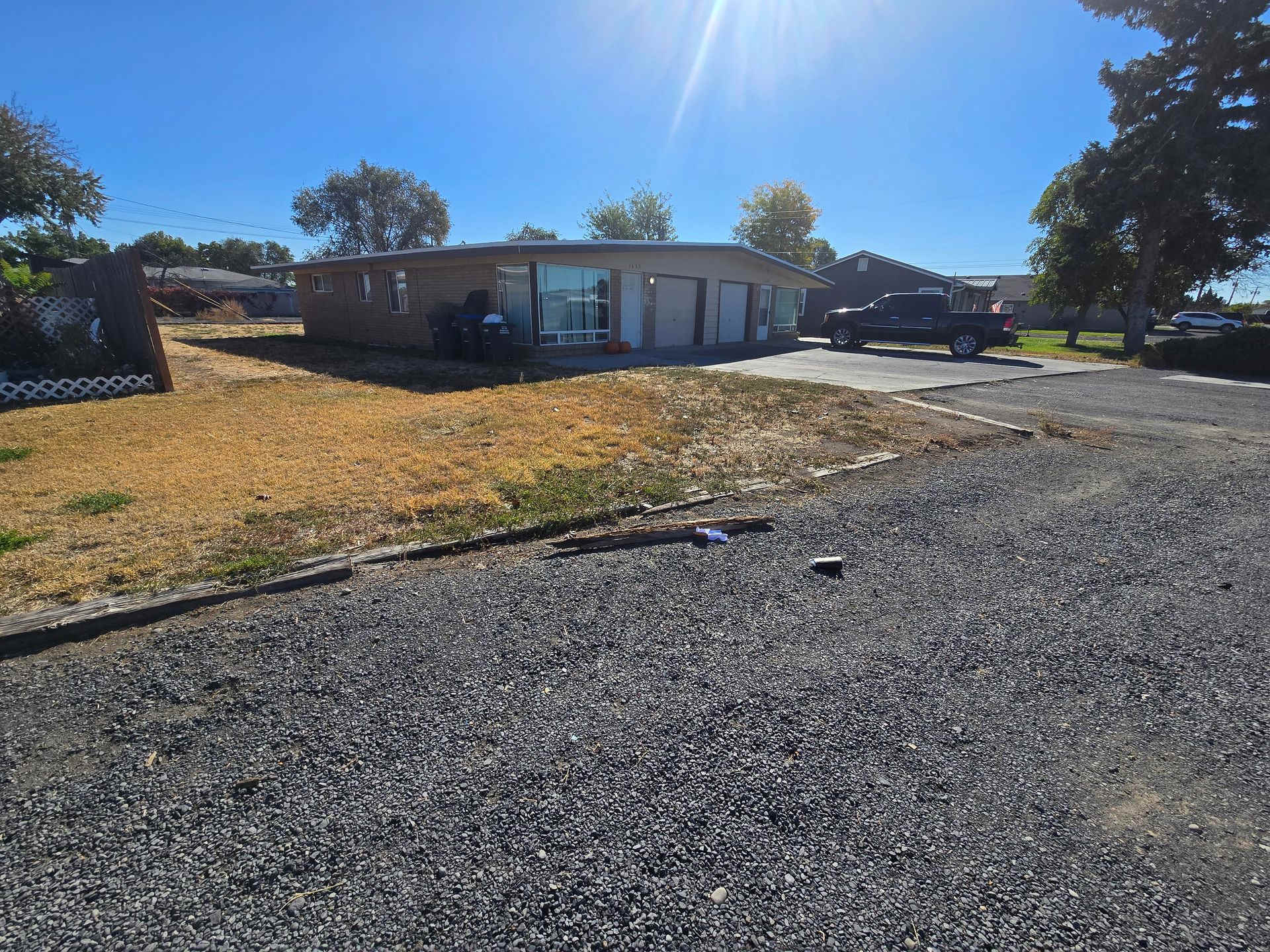2 Bedroom Duplex Apartment 300 Move In Credit Available – photo 1 of 211