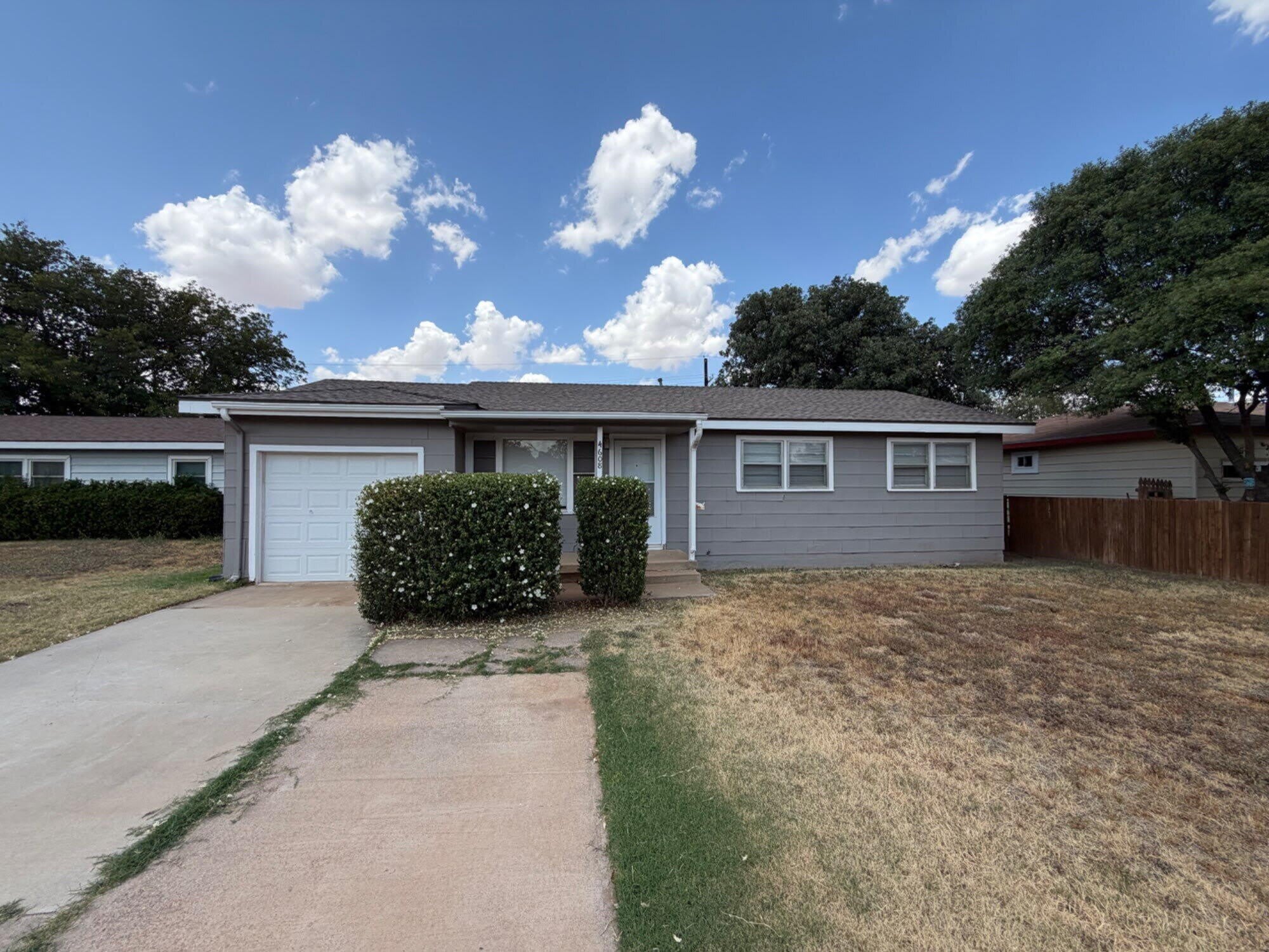 4608 44th Street – photo 1 of 10
