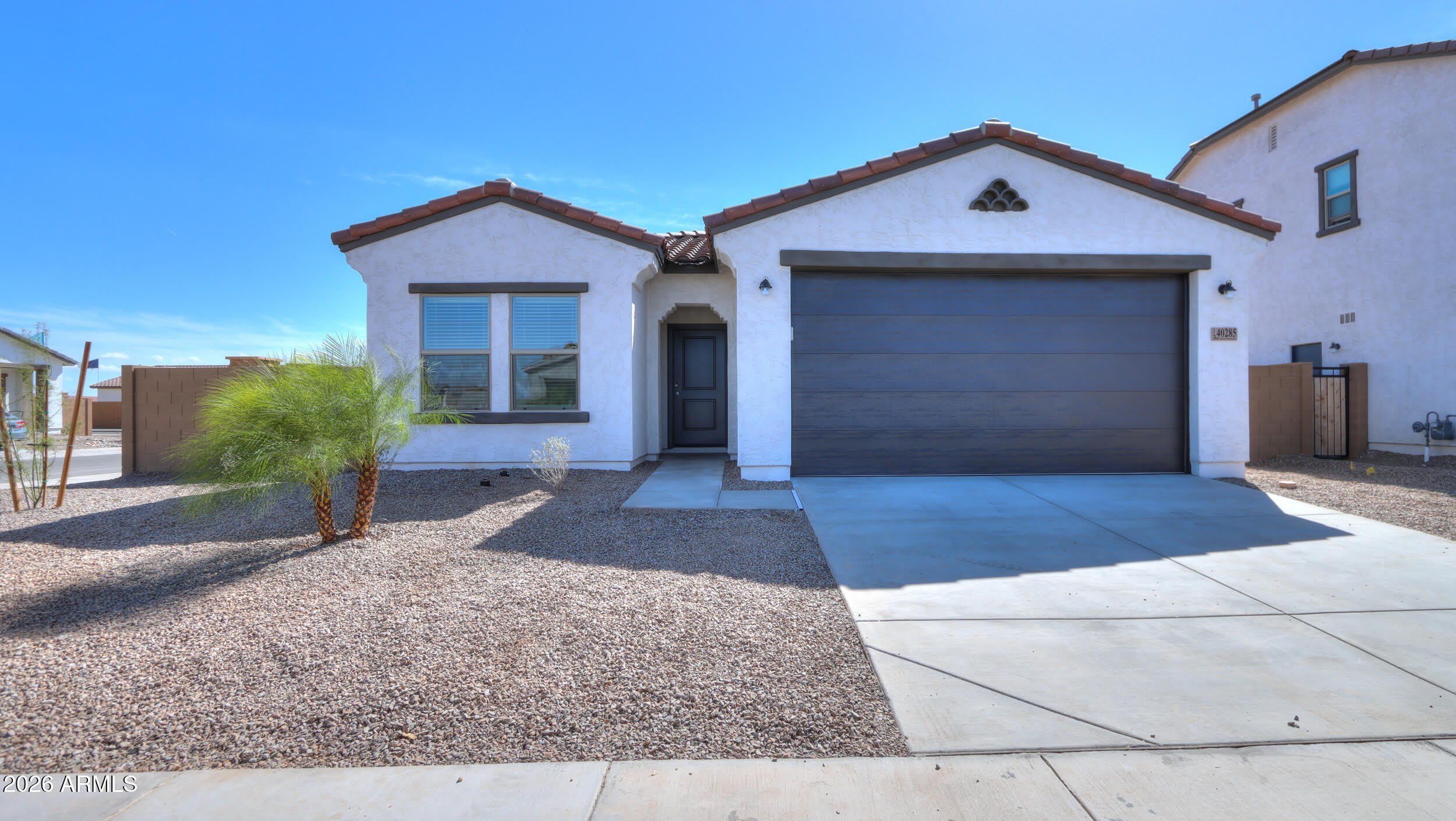 40285 W CHAMBERS Drive – photo 1