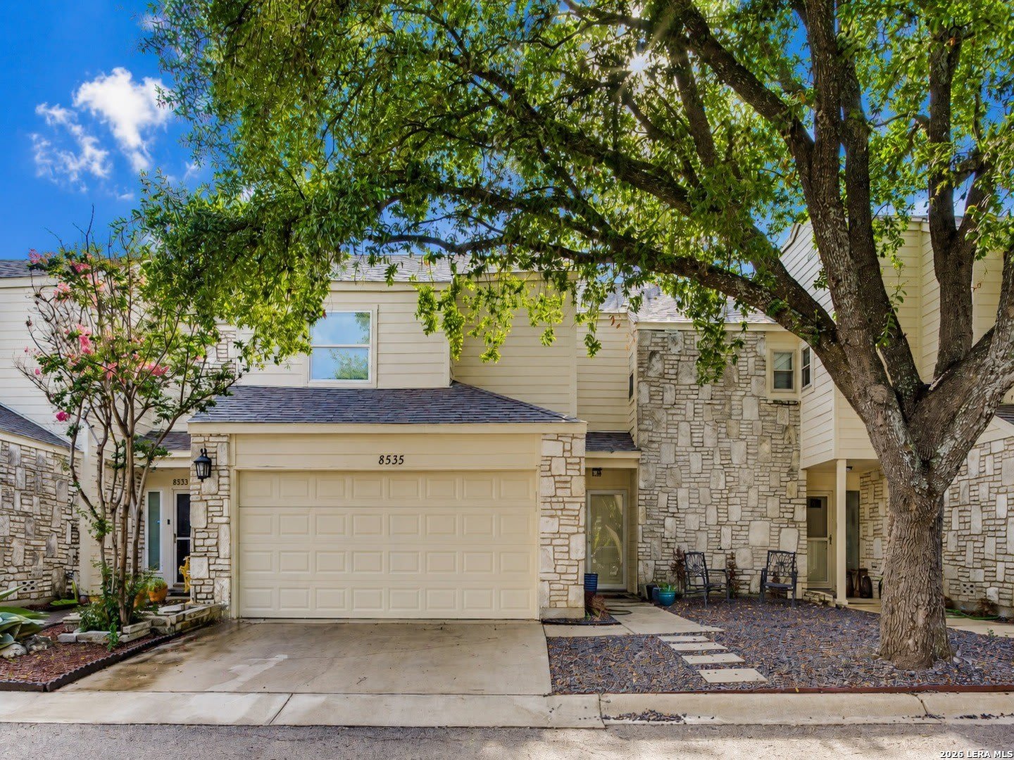 8535 ECHO CREEK LN – photo 1