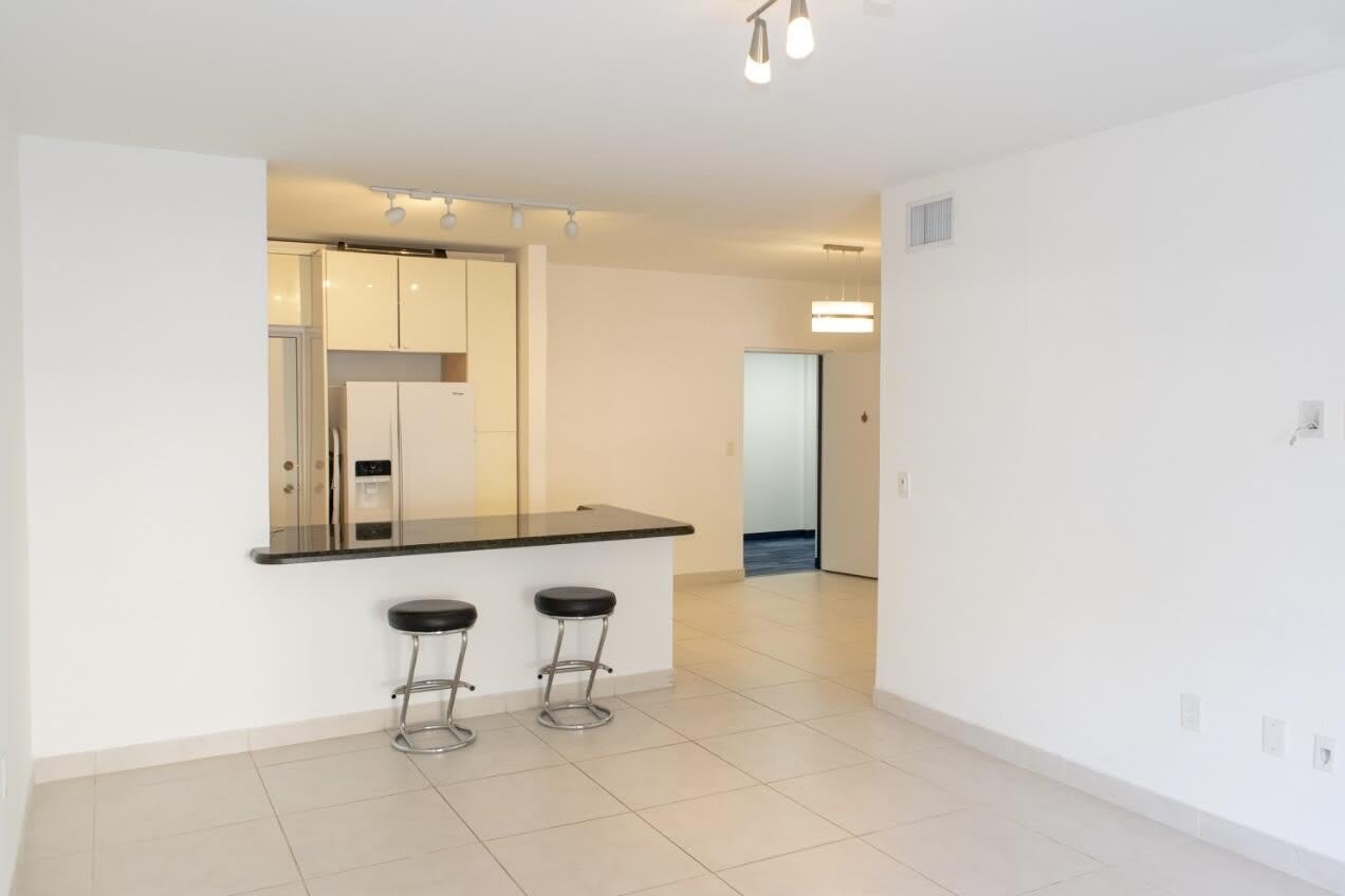 50 SW 3rd – photo 1