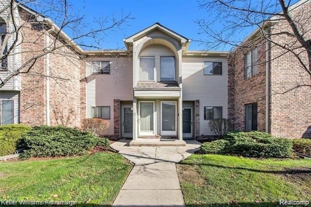 42672 LILLEY POINTE Drive – photo 1 of 14