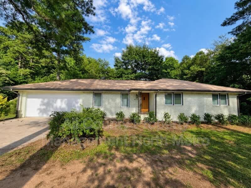4335 King Springs Road SE – photo 1