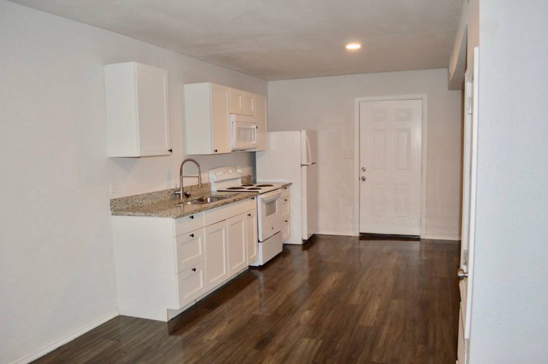 416 Collingsworth – photo 1
