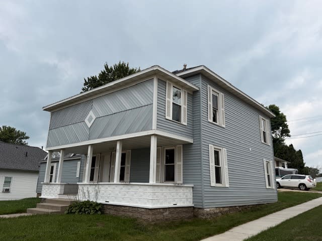400 South Main Street – photo 1 of 17