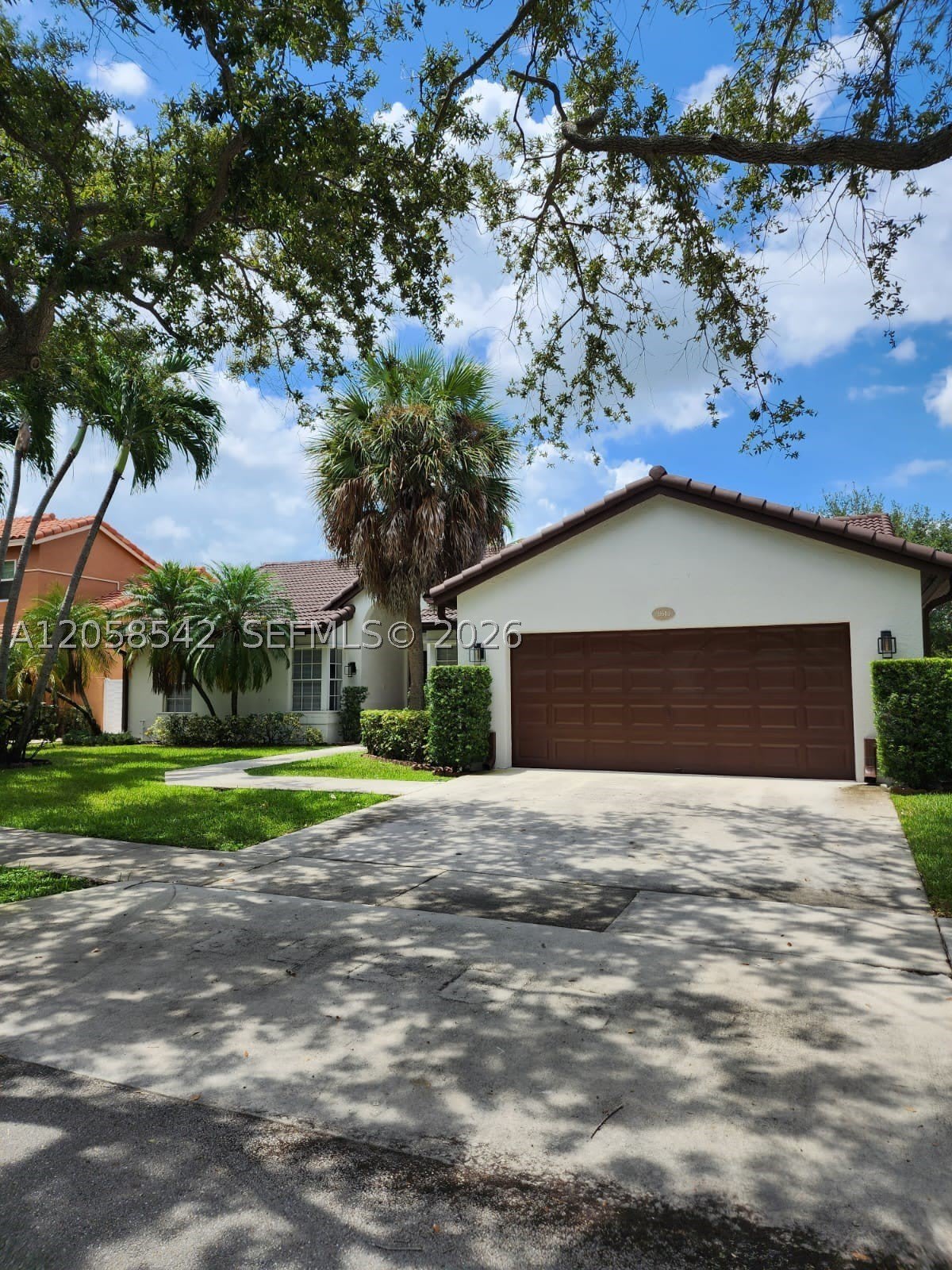 19640 NW 87th Pl – photo 1 of 23
