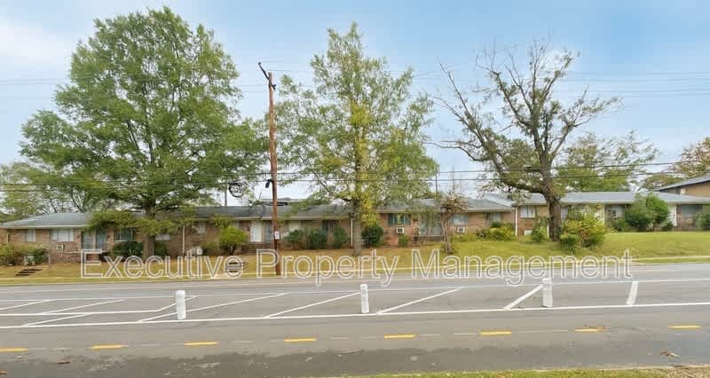 7740 Rugby Avenue – photo 1