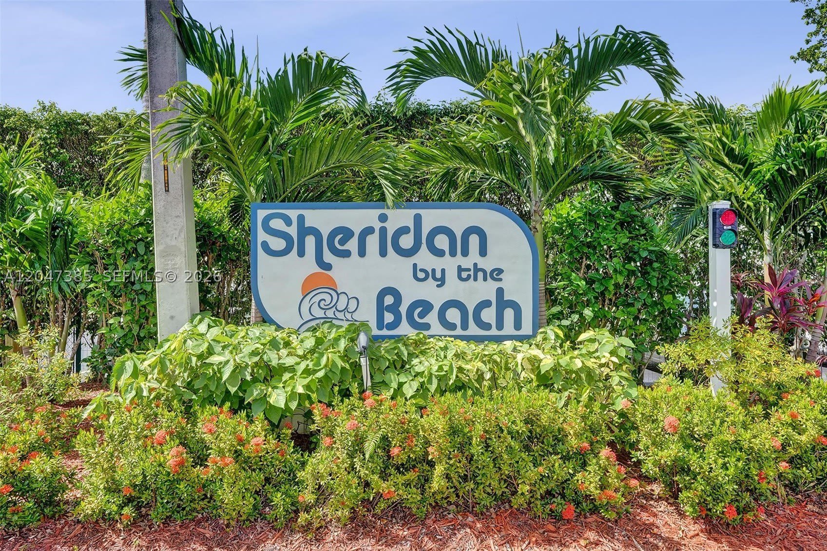 1430 Sheridan St – photo 1