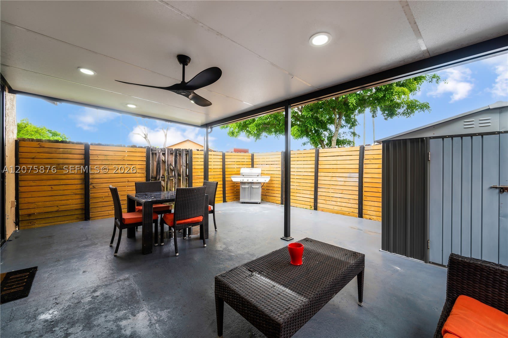 6711 NW 193rd Ter – photo 1