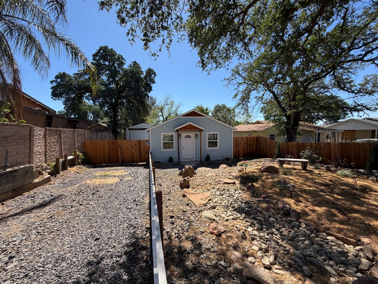 Fully Renovated 3Br Home New Hvac Washer Dryer Stainless Appliances Designer Finishes Optional Shop – photo 1 of 32