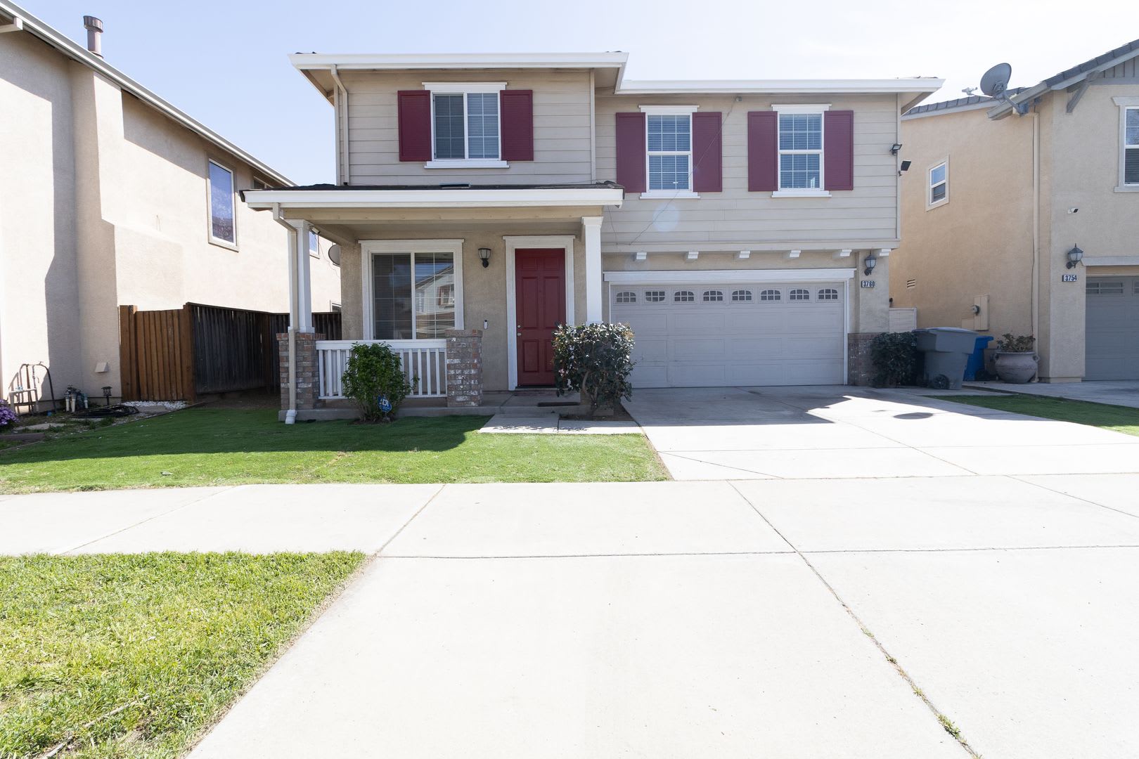 Now Available Spacious 4 Bedroom Home With Loft – photo 1 of 35