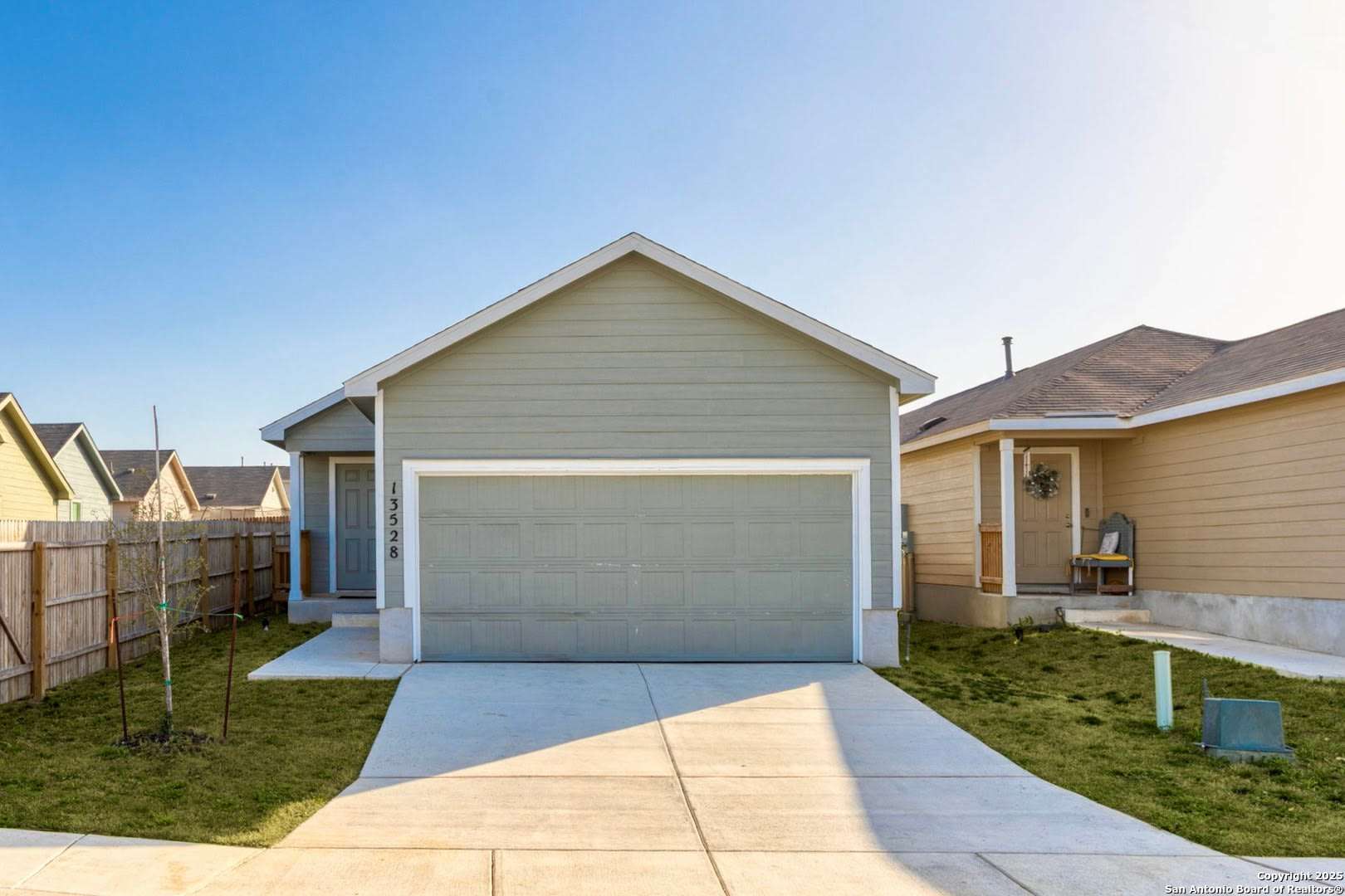 13528 Barton Cove – photo 1