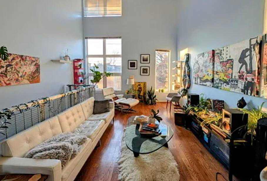 3989 Pennsylvania Avenue – photo 1