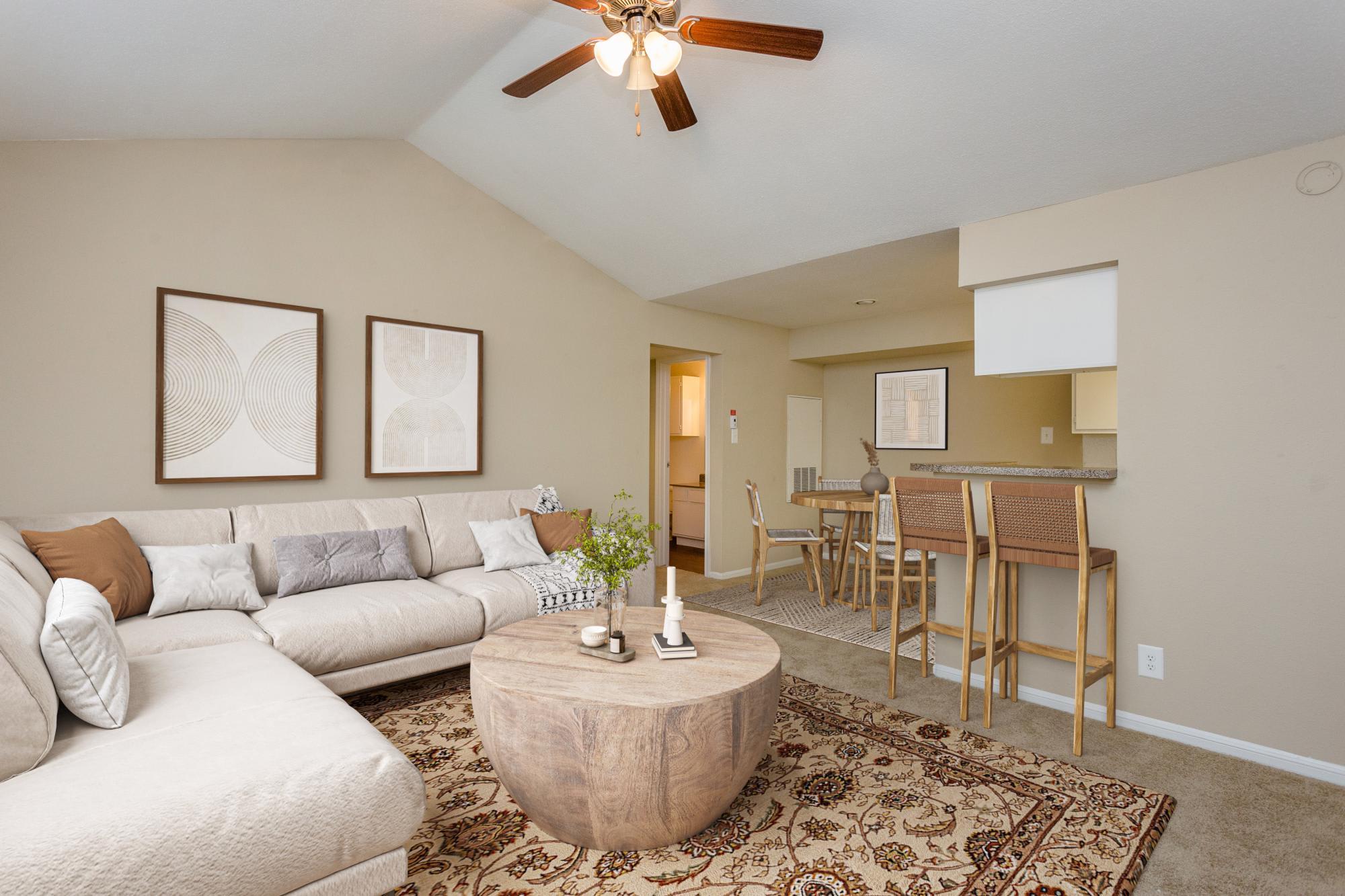 Foxwood Apartments – photo 1 of 14