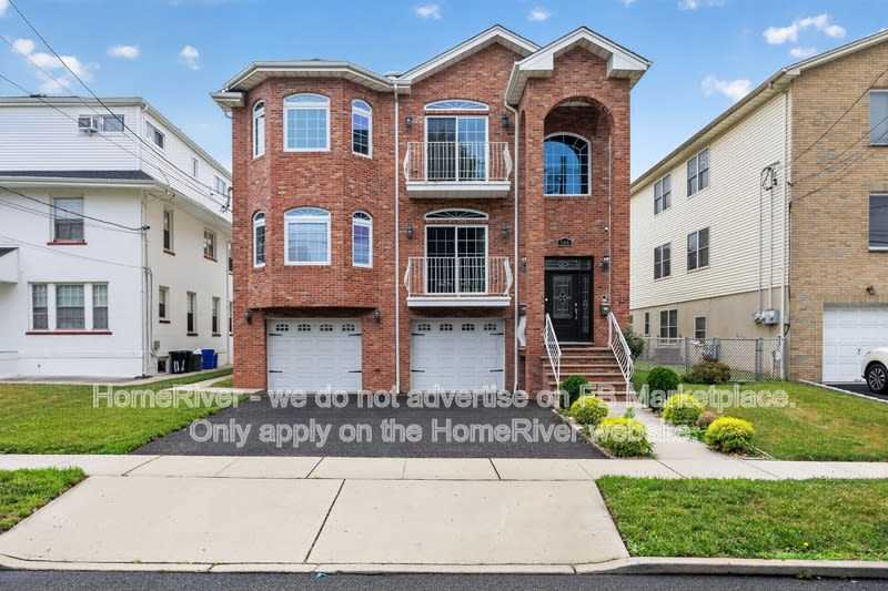 508 2nd Ave – photo 1 of 21
