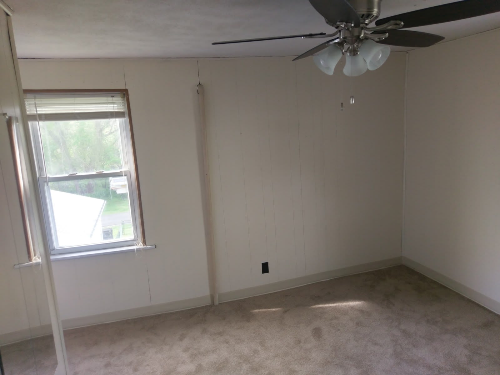 914 916 West Penn Street 914 – photo 1 of 11