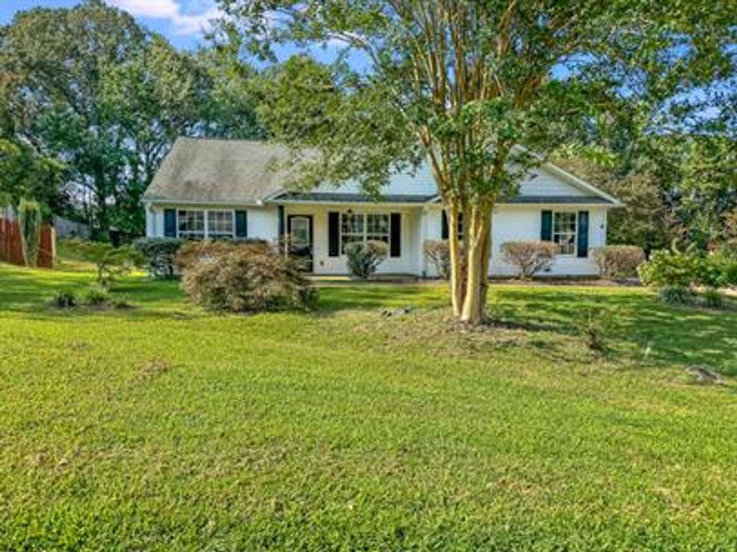 303 Stone Briar Lane, Easley SC – photo 1 of 10