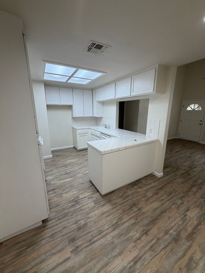 Home for rent – photo 1