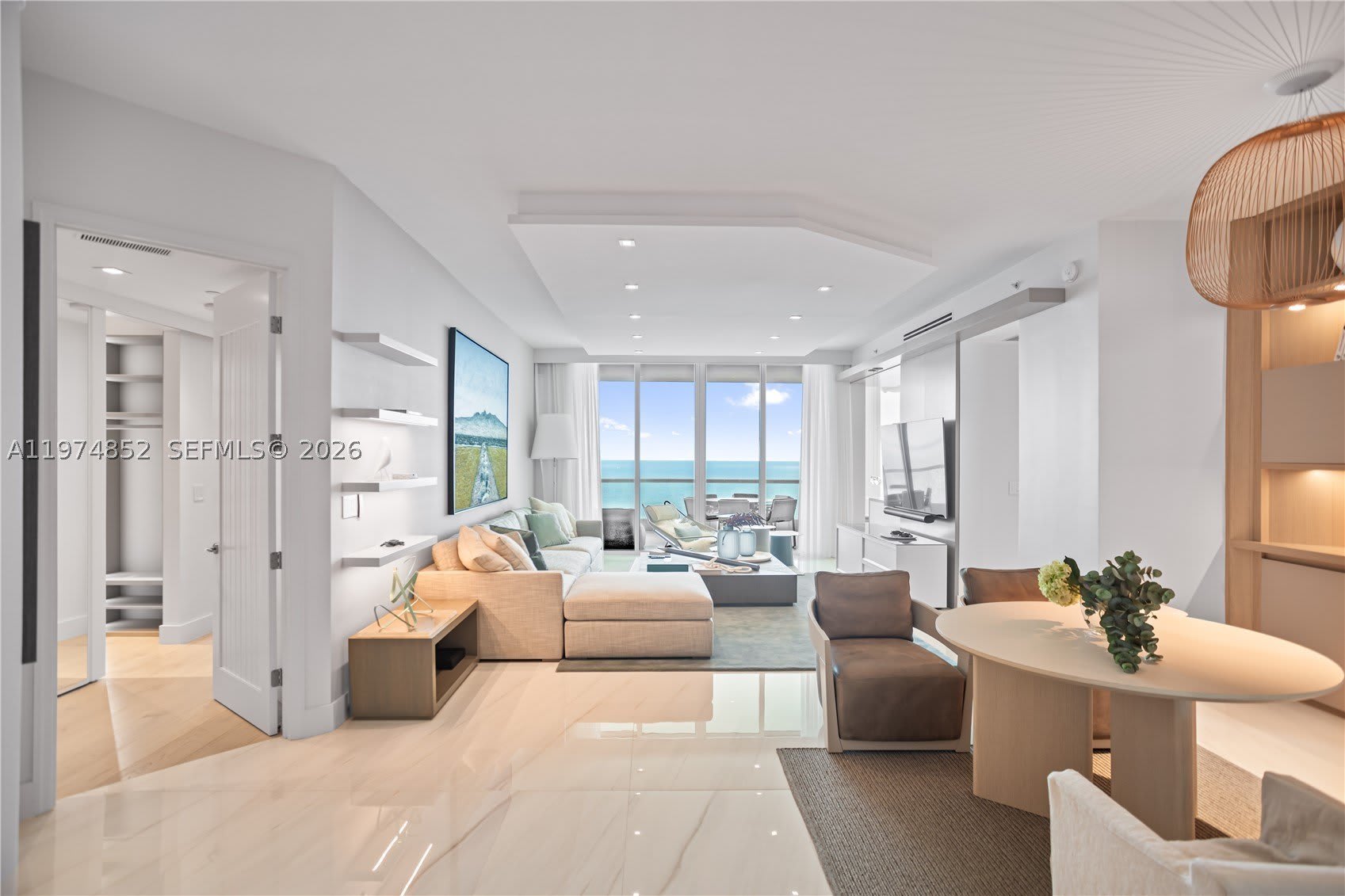 16051 Collins Ave – photo 1