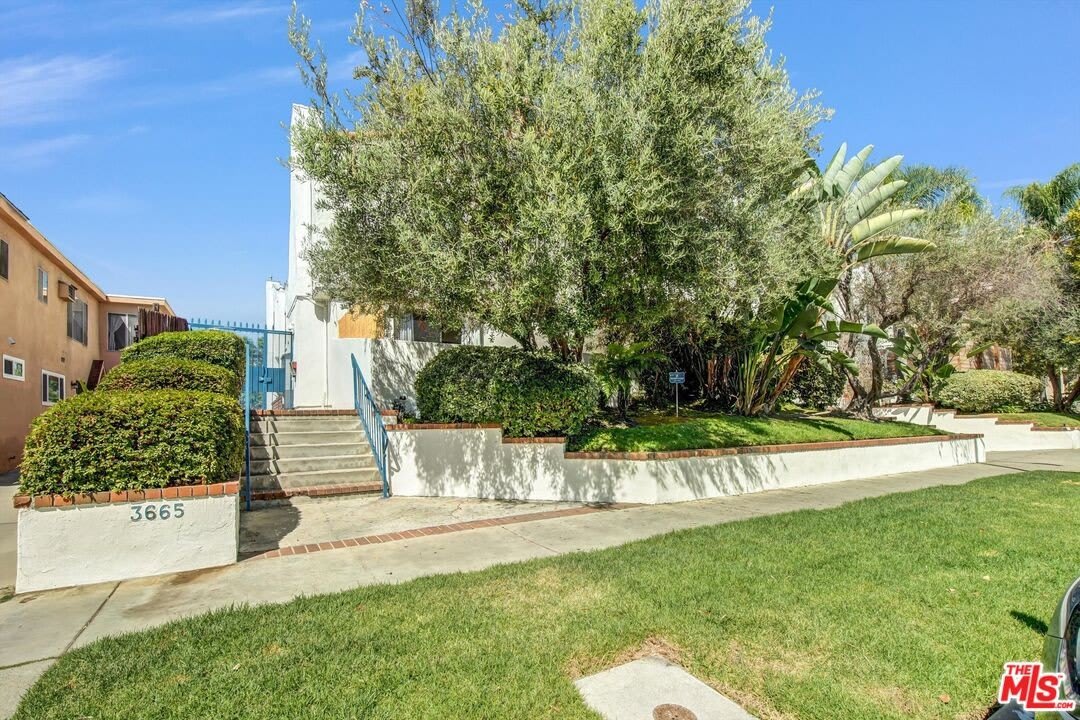3665 Empire Dr – photo 1