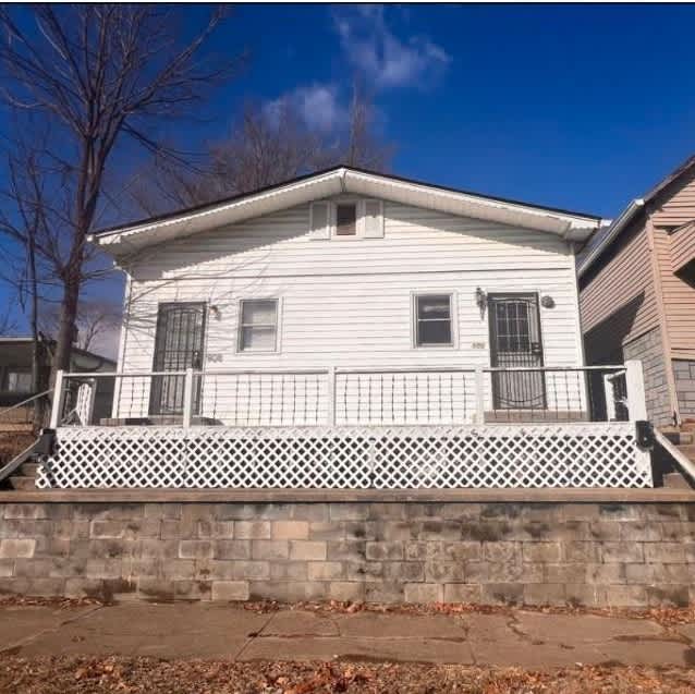 906 Burdsal Parkway – photo 1