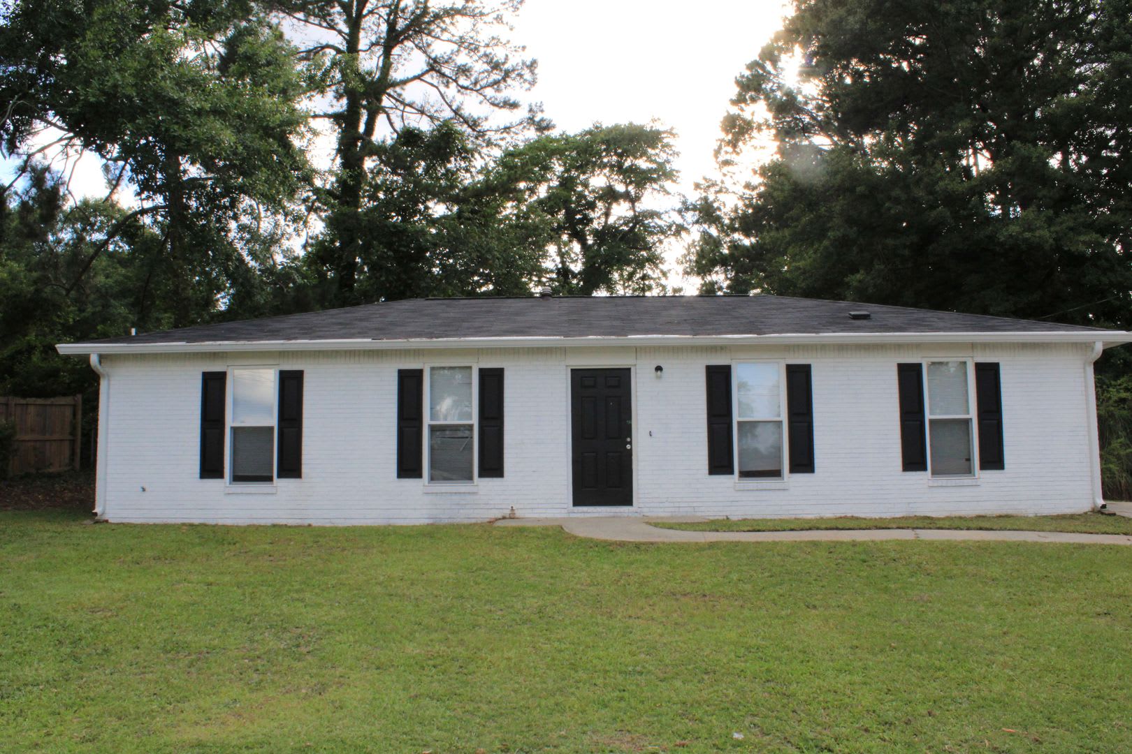3 Bedroom 2 Bath South Augusta – photo 1