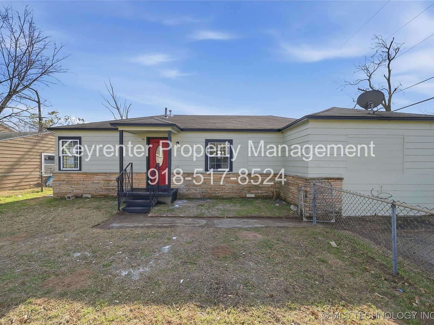4 Bedroom Home Available Mid July – photo 1