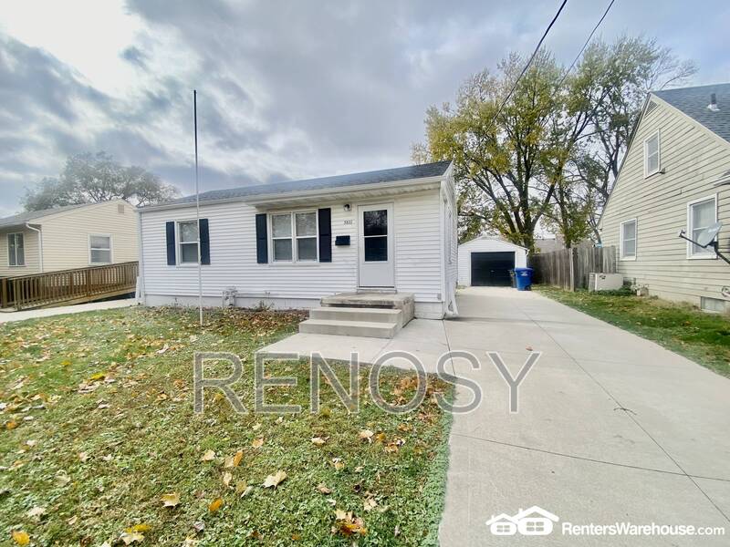 3822 52Nd St – photo 1