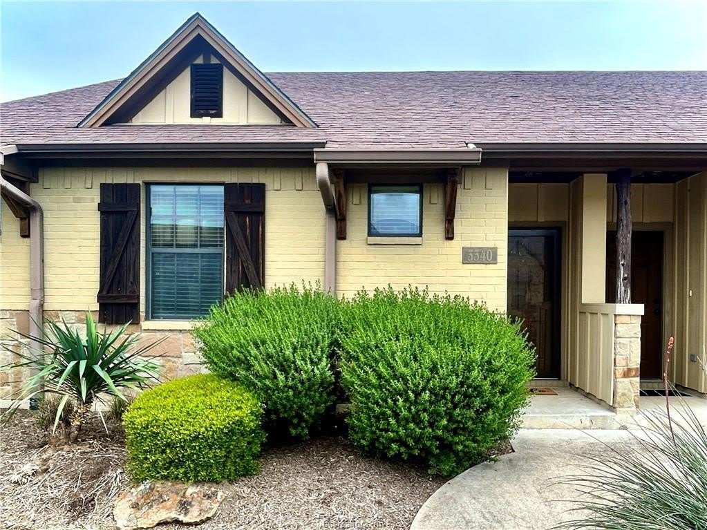 3340 General Parkway – photo 1