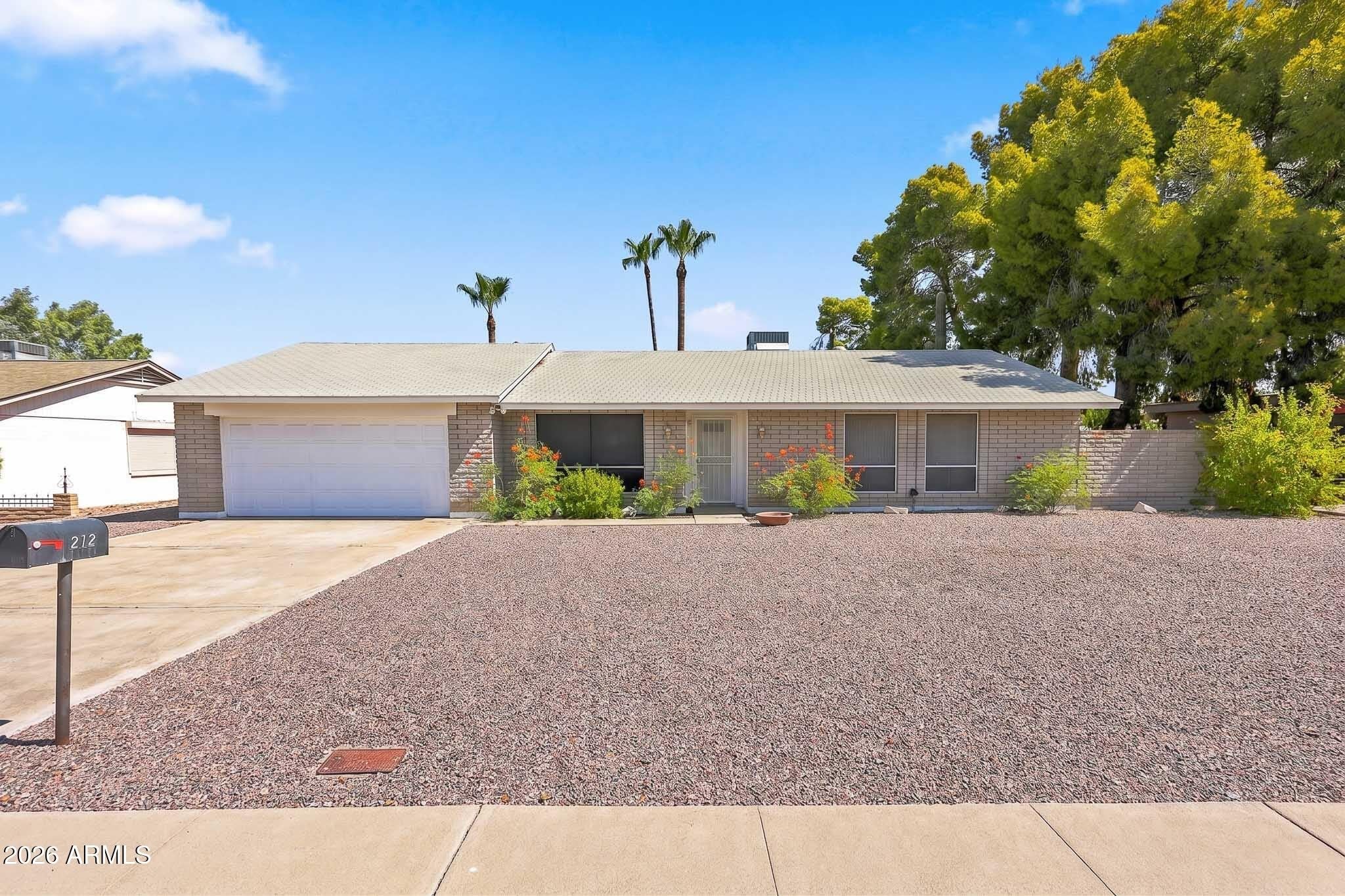 212 E Eugie Avenue – photo 1