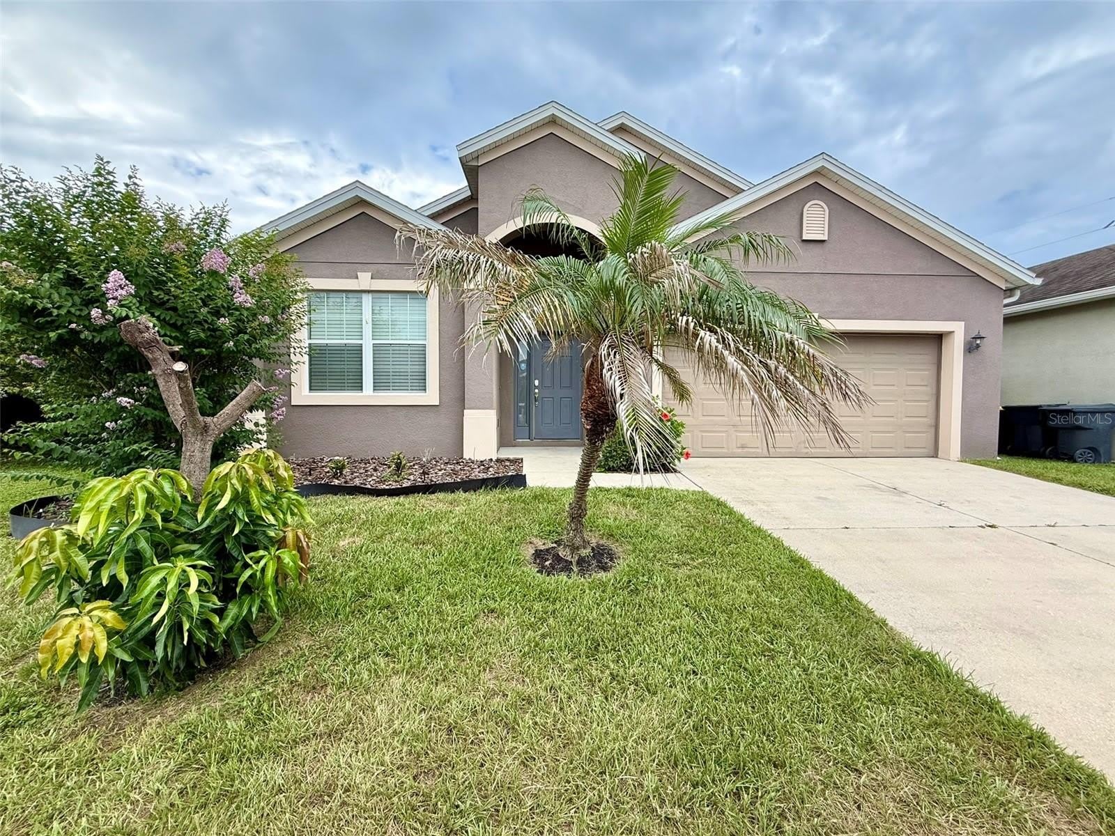 811 KRENSON WOODS Lane – photo 1 of 36