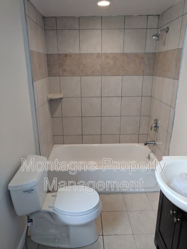 21 Bertus Street – photo 1 of 3
