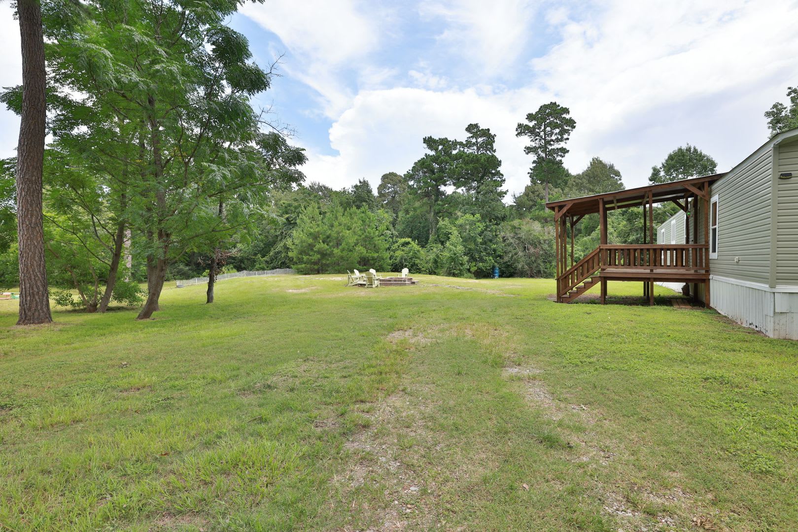 For Lease – photo 1