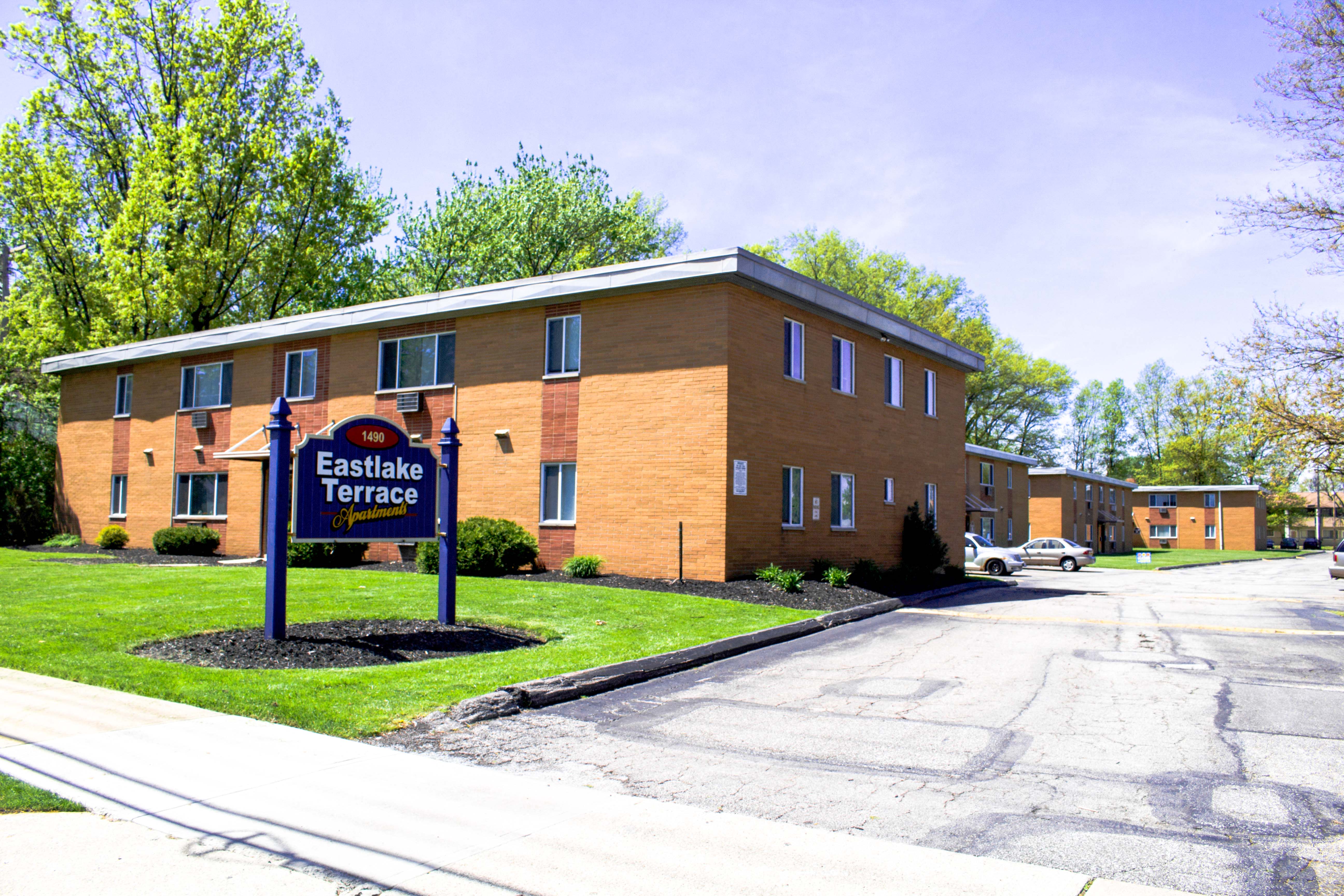 Maple Eastlake Apartments – photo 1 of 28