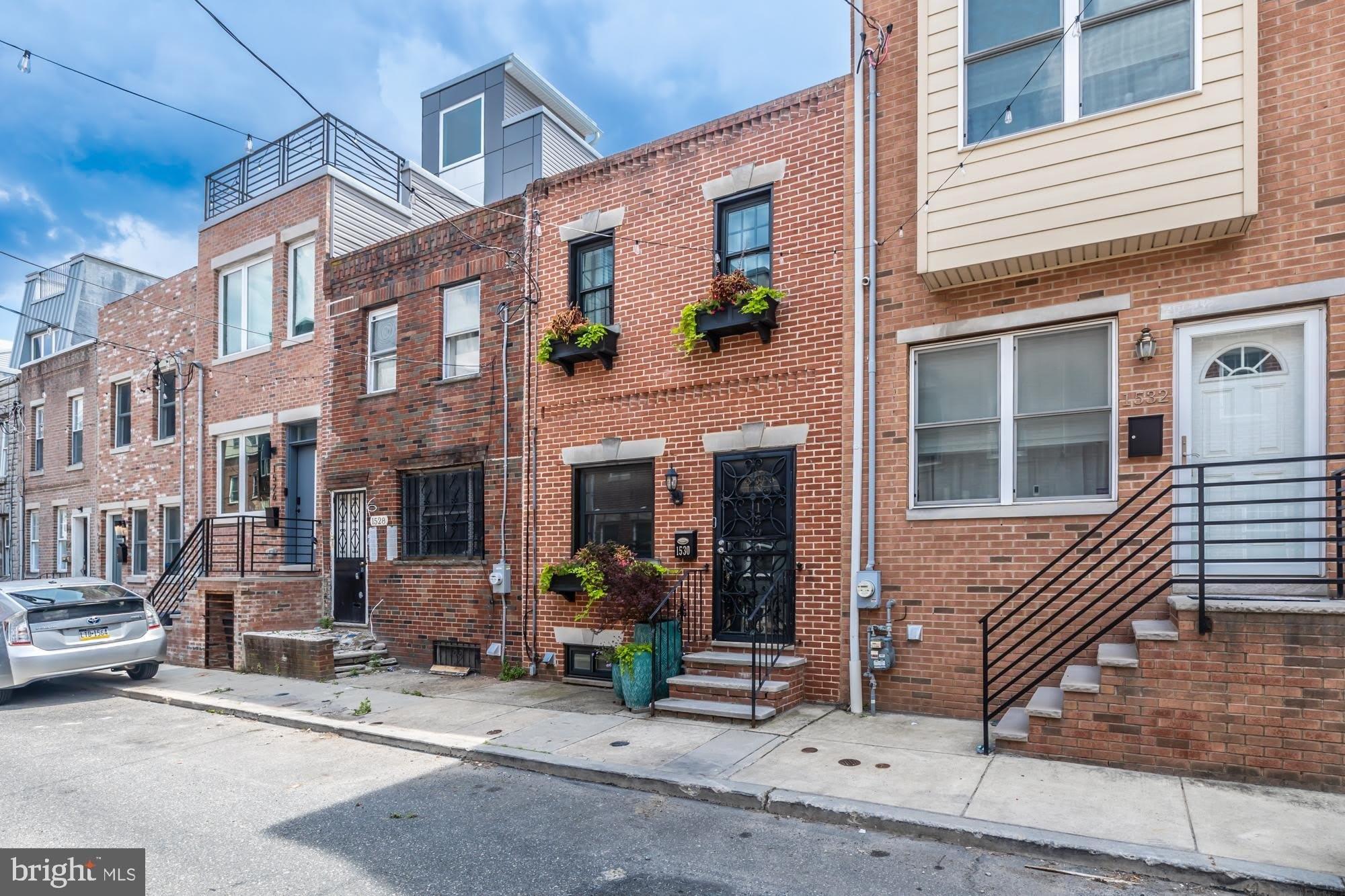 1530 MANTON Street – photo 1