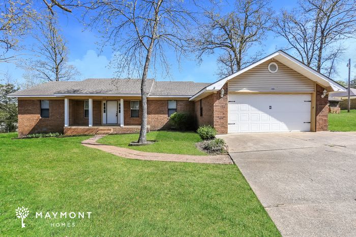 3006 Hilldale Road – photo 1 of 14
